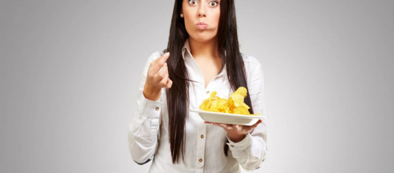 Έρευνα: Αποδείχθηκε και επισήμως οτι όλοι τρώμε... πλαστικό- Βρέθηκε στα πιο... απίθανα μέρη